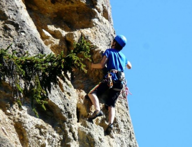Si arrampica su asciutto 